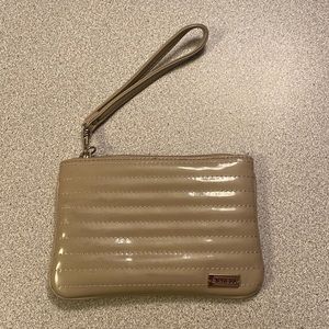 Express Vintage Wristlet!